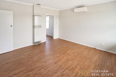 House For Lease - VIC - Horsham - 3400 - Newly Renovated 3 Bedroom Home  (Image 2)