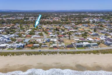 Residential Block For Sale - WA - San Remo - 6210 - FANTASTIC BEACHSIDE BLOCK  (Image 2)