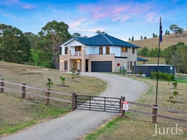 Lifestyle For Sale - NSW - Mount View - 2325 - Wine Country Perfection  (Image 2)