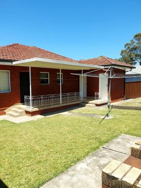 House For Lease - NSW - Merrylands West - 2160 - Beautifully renovated 3 bedroom property  (Image 2)