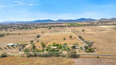 Lifestyle Auction - NSW - Tamworth - 2340 - ENTRY LEVEL ACREAGE OR PERFECT VALUE-ADD PROPOSITION  (Image 2)