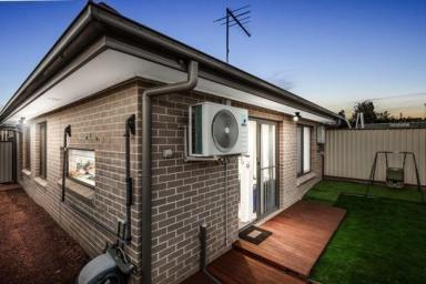 Villa For Lease - NSW - Rooty Hill - 2766 - FOR LEASE: 2 bedroom brick granny flat  (Image 2)