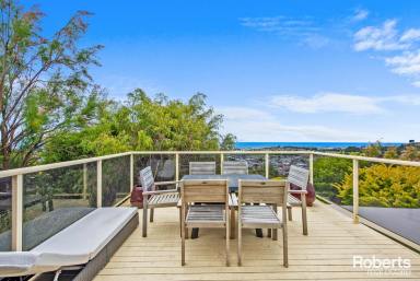 House For Sale - TAS - Ulverstone - 7315 - Spectacular Family home with Million-dollar views!  (Image 2)