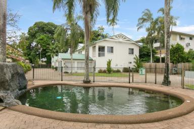 House For Lease - QLD - Manunda - 4870 - Cute Townhouse so Close to CBD!  (Image 2)