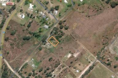 Residential Block For Sale - QLD - Mount Perry - 4671 - VACANT QUARTER ACRE BLOCK IN MOUNT PERRY  (Image 2)