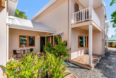 Unit For Lease - QLD - Palm Cove - 4879 - Beachside Living - Furnished Townhouse  (Image 2)