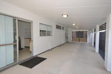 House For Lease - QLD - Westcourt - 4870 - Renovated - Top Location - Large Enclosed Patio and Work Shed  (Image 2)