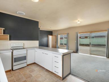 Unit Sold - TAS - Devonport - 7310 - Budget Living or Investment  (Image 2)