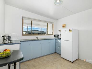 House For Sale - TAS - East Devonport - 7310 - Affordable Seaside Living  (Image 2)