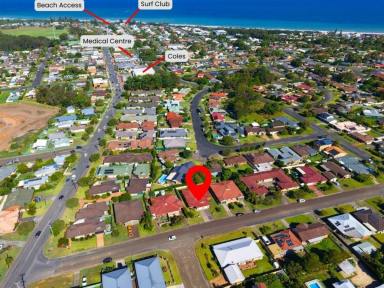 Unit For Sale - NSW - Old Bar - 2430 - DUPLEX IN A GREAT LOCATION  (Image 2)