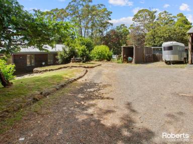 House For Sale - TAS - Underwood - 7268 - Country Living with City Convenience  (Image 2)