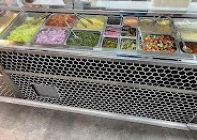 Business For Sale - VIC - Portland - 3305 - Thriving Waterfront Takeaway and Dining Business with Huge Growth Potential (Image 2)