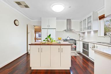 House For Sale - WA - East Victoria Park - 6101 - Renovated Family Home on 640 sqm  (Image 2)