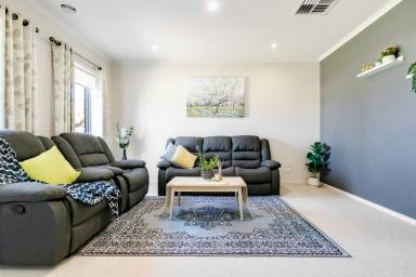 House For Sale - VIC - Mildura - 3500 - This Year's Resolution: Find Your Dream Property  (Image 2)