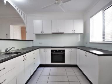 Unit For Lease - QLD - Cairns North - 4870 - PERFECT GROUND FLOOR APARTMENT!  (Image 2)