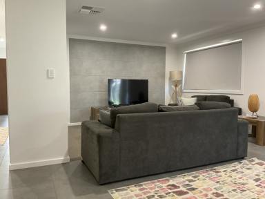 House For Lease - NSW - Tamworth - 2340 - FULLY FURNISHED THREE BEDROOM IN CALALA  (Image 2)