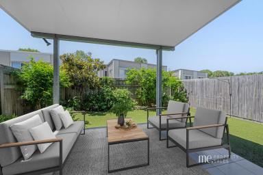 Townhouse Sold - QLD - Mango Hill - 4509 - Modern 3-Bedroom Townhouse in Prime Orana Complex  (Image 2)