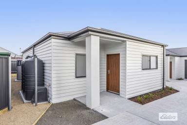 Unit For Sale - VIC - Ararat - 3377 - Modern Retreat - Airbnb Success, Long-Term Investment, or Your New Home  (Image 2)