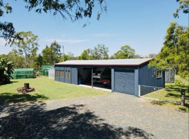 Acreage/Semi-rural For Sale - QLD - Woowoonga - 4621 - DUAL LIVING OPPORTUNITY ON AN IMMAULATE 9.8 ACRES  (Image 2)