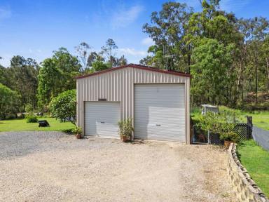 House For Sale - QLD - Curra - 4570 - CHARMING AMERICAN BARNDOMINIUM ON 2.5 ACRES  (Image 2)