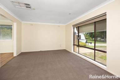 House Auction - NSW - Lake Albert - 2650 - 1168sqm Block - Renovation or Development Opportunity  (Image 2)