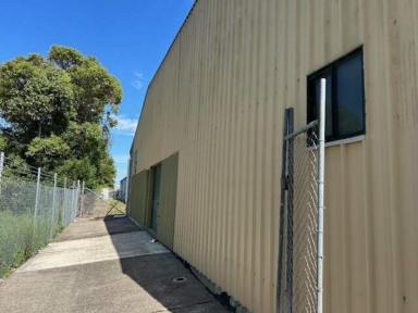 Industrial/Warehouse Leased - NSW - Forster - 2428 - LARGE COMMERCIAL PREMISES FOR LEASE  (Image 2)