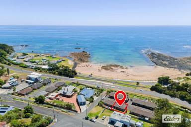 Unit For Sale - TAS - Penguin - 7316 - COASTAL LIVING  (Image 2)