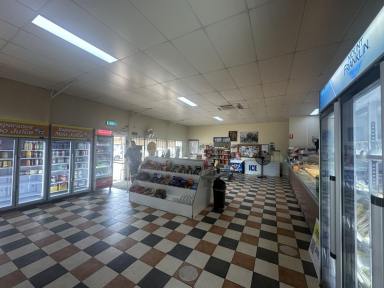 Business For Sale - WA - Chadwick - 6450 - Established High-Volume Food Outlet in Prime Location with Proven Track Record  (Image 2)