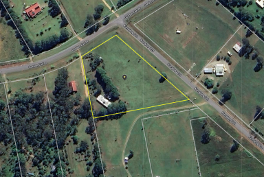 Acreage/Semi-rural For Sale - QLD - Millstream - 4888 - Prime Millstream Acreage with Lifestyle Appeal  (Image 2)