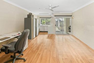 Unit For Lease - QLD - Bungalow - 4870 - Cozy 1 Bedroom Unit  (Image 2)