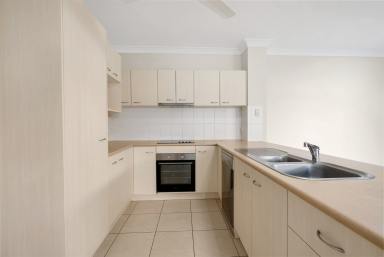 House Leased - QLD - Brinsmead - 4870 - SPACIOUS 4 BEDROOM BRINSMEAD HOME  (Image 2)