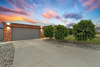 House For Sale - VIC - Merbein - 3505 - Your Dream Home Awaits!  (Image 2)