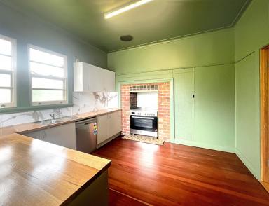 House For Sale - NSW - Kyogle - 2474 - CHARMING RESIDENCE  (Image 2)
