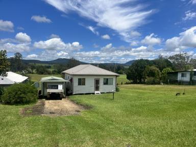 House For Sale - NSW - Woodenbong - 2476 - Charming 2-Bedroom Home with Spectacular Views  (Image 2)