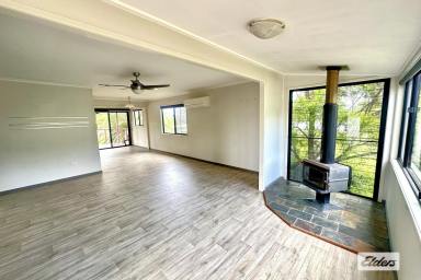 House For Sale - QLD - Laidley - 4341 - Grab it Before it Goes!  (Image 2)