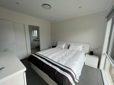 House For Lease - NSW - Old Bar - 2430 - NEAT & TIDY HOME  (Image 2)