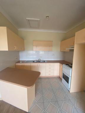 Unit For Lease - NSW - Coniston - 2500 - 1 Bedroom Unit  (Image 2)