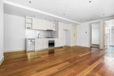 Unit For Lease - VIC - Caulfield South - 3162 - Luxury Apartment | Car Space | Close to Schools and Walking Tracks  (Image 2)