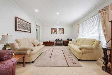 House For Lease - NSW - Tamworth - 2340 - THREE BEDROOM HOME - SOUTH TAMWORTH  (Image 2)