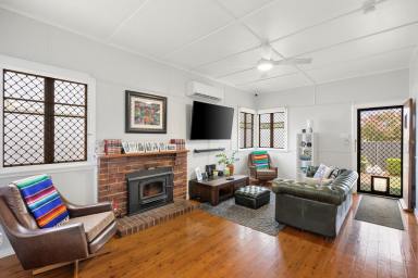 House For Sale - QLD - Clifton - 4361 - Character Home in the Heart of Clifton!  (Image 2)