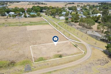 Residential Block For Sale - VIC - Beeac - 3251 - Country Living in Beautiful Beeac...  (Image 2)