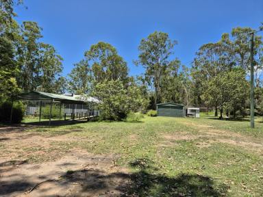 House For Sale - QLD - Blackbutt North - 4314 - 6-Bedroom Home on 5 Acres in Blackbutt North  (Image 2)