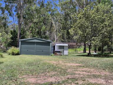 House For Sale - QLD - Blackbutt North - 4314 - 6-Bedroom Home on 5 Acres in Blackbutt North  (Image 2)