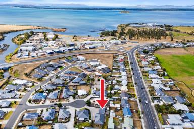 House For Sale - TAS - Sorell - 7172 - A Home that has it all in the Heart of Sorell  (Image 2)