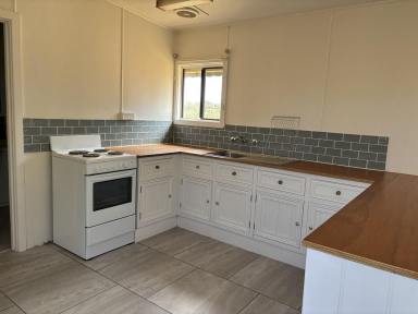 Unit Leased - VIC - Casterton - 3311 - Two Bedroom Tidy Unit  (Image 2)