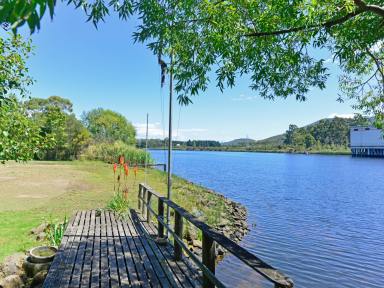 House For Sale - TAS - Sorell Creek - 7140 - Waterfront Property Awaits!  (Image 2)