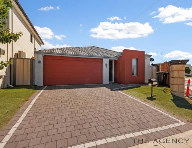 House For Sale - WA - Canning Vale - 6155 - CALADENIA SCHOOL ZONE!  (Image 2)