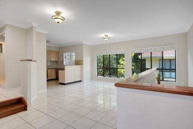 Unit Leased - QLD - Kearneys Spring - 4350 - Modern and Stylish Townhouse  (Image 2)