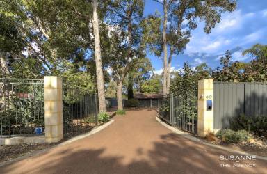 House Sold - WA - Lesmurdie - 6076 - Family Living at Its Best  (Image 2)