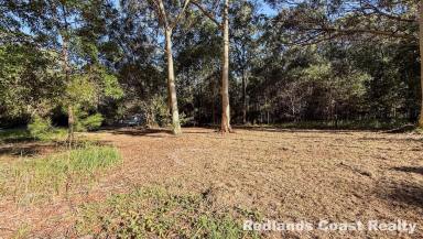 Residential Block For Sale - QLD - Russell Island - 4184 - Affordable Island Living – Serviced & Centrally Located Block!  (Image 2)